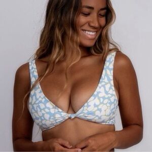 SKATIE Penny top in Nantucket 💙